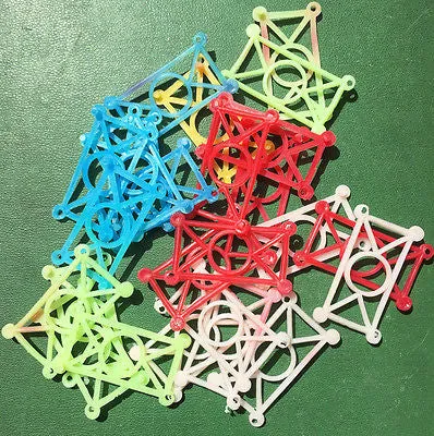 Gloriously Ambitious 1950s LINK-KITS Construction Toy