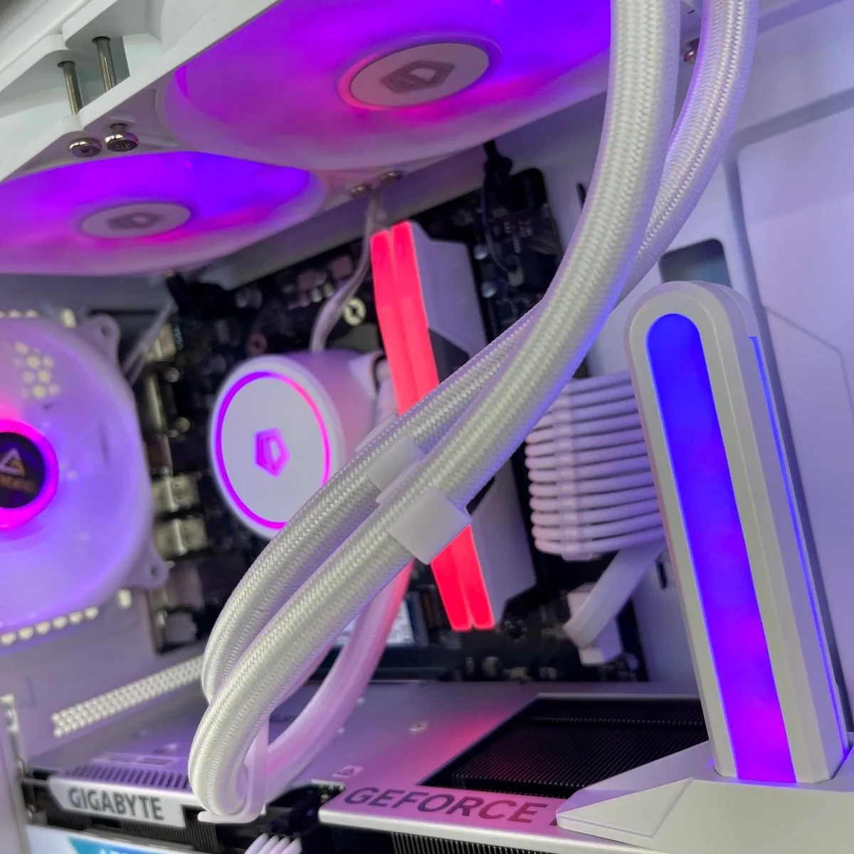 I Gaming Computer | Ryzen 5600/5700x | RTX 4060/4060 Ti Ultra OC | Arctic White