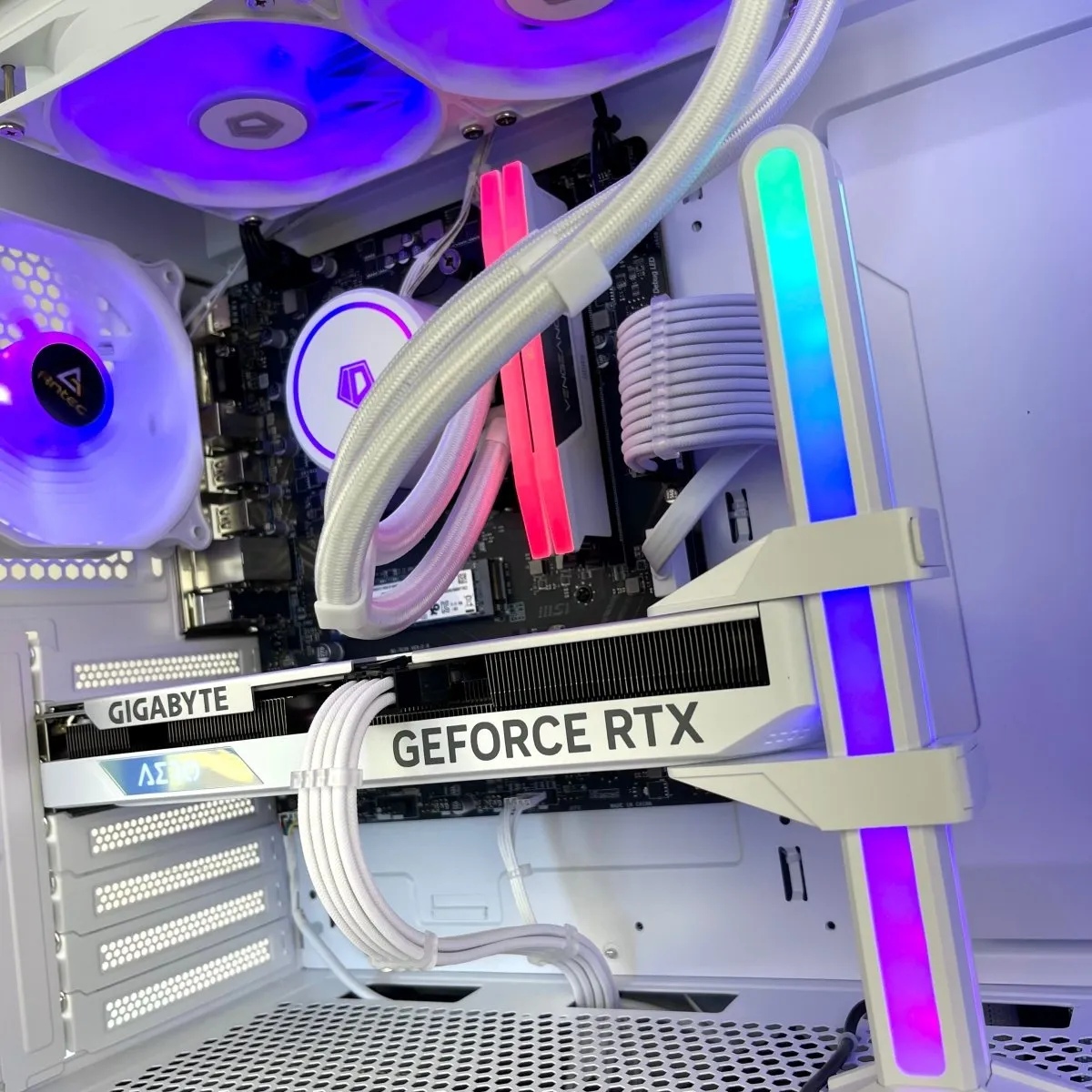 I Gaming Computer | Ryzen 5600/5700x | RTX 4060/4060 Ti Ultra OC | Arctic White